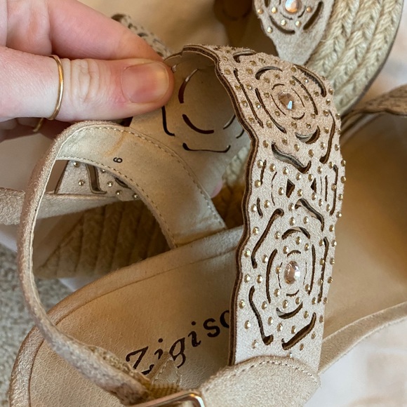 Zigi Soho Nude Espadrille Wedges - Picture 8 of 8